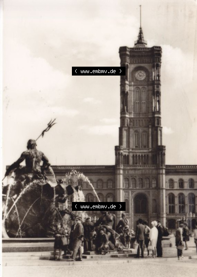 Ansichtskarte DDR Bezirk Berlin, Stadt Berlin: Neptunbrunnen und Rathaus (1) Sammlung