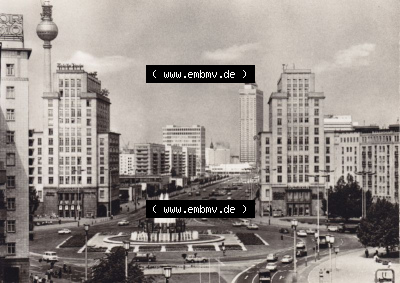Ansichtskarte DDR Bezirk Berlin, Stadt Berlin: Strausberger Platz, Berlin - Hauptstadt der DDR (1) Sammlung
