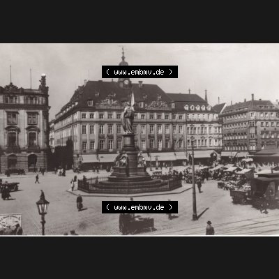 Ansichtskarte DDR Bezirk Dresden, Kreis Dresden, Stadt Dresden: Altmarkt mit Altem Rathaus, Löwen-Apotheke (1) Sammlung