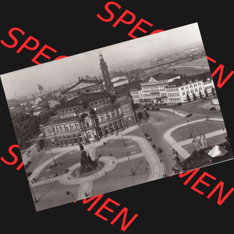 Ansichtskarte DDR Bezirk Dresden, Kreis Dresden, Stadt Dresden: Blick vom Schloßturm auf Theaterplatz (1) Sammlung