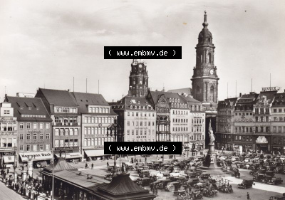 Ansichtskarte DDR Bezirk Dresden, Kreis Dresden, Stadt Dresden: Der Altmarkt und Siegesdenkmal 1870-1871 und Kreuzkirche (1) Sammlung