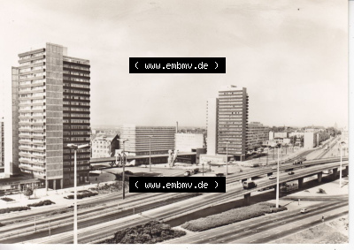 Ansichtskarte DDR Bezirk Halle, Stadtkreis Halle? Unbekannt: In s/w Schwarzweiß Ernst-Thälmann-Platz (1) Sammlung