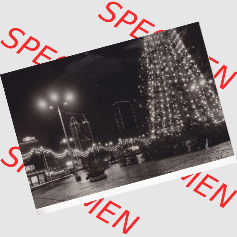 Ansichtskarte DDR Bezirk Halle, Stadtkreis Halle? Unbekannt: In s/w Schwarzweiß Weihnachtsmark in Halle (1) Sammlung