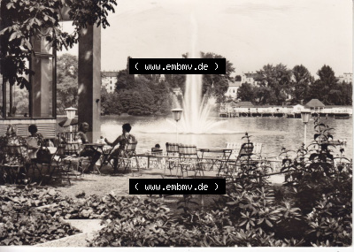 Ansichtskarte DDR Bezirk Berlin, Stadt Berlin: In s/w Schwarzweiß Postkarte 1972, Berlin-Weißensee, Mlichhäuschen (1) Sammlung