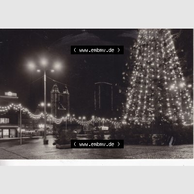 Ansichtskarte DDR Bezirk Halle, Stadtkreis Halle? Unbekannt: In s/w Schwarzweiß Weihnachtsmark in Halle (1) Sammlung