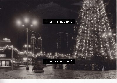 Ansichtskarte DDR Bezirk Halle, Stadtkreis Halle? Unbekannt: In s/w Schwarzweiß Weihnachtsmark in Halle (1) Sammlung