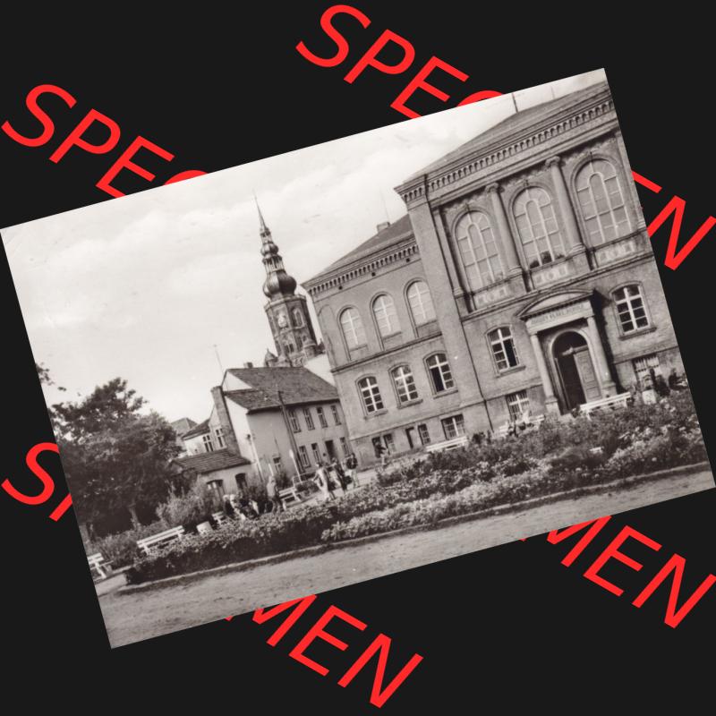 Ansichtskarte DDR Bezirk Rostock, Kreis Greifswald unsortiert August-Bebel-Schule. Ansichtskarte bzw. Postkarte in schwarzweiß - s/w aus DDR-Zeiten der Deutschen Demokratischen... Sammlung