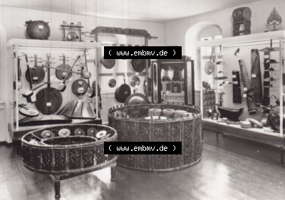 Musikinstrumente-Museum Ferner Osten II., DDR-Zeiten Bezirk Karl-Marx-Stadt Sammlung