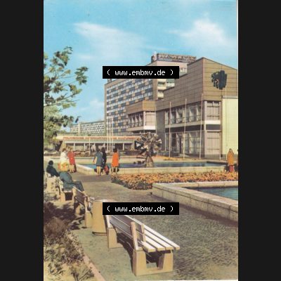 Ansichtskarten DDR Bezirk Leipzig, Leipzig Stadt in Farbe, 1973, Am Sachsenplatz, gelaufen 1973, Sonderstempel agra markkleeberg 1973. Ansichtskarte bzw. Postkarte... Sammlung