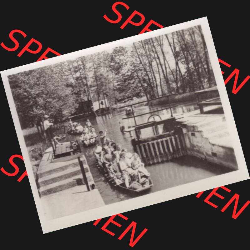 Fotos DDR Bezirk Cottbus, Kreis Lübben, Spreewald 1959, Foto-Mappe mit 10 Echte Fotos vom Spreewald 1959 Schleuse mit Fahrgästen in Booten. Fotos DDR Bezirk Cottbus,... Sammlung
