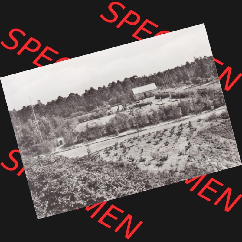 Foto DDR Bezirk Cottbus, Kreis Niederlausitz, Senftenberger See 1982, Kleinsportanlage. Alte Fotos DDR Bezirk Cottbus, Kreis Niederlausitz, Fotos vom Senftenberger... Sammlung