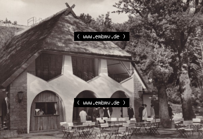 Alte Ansichtskarte DDR Bezirk Rostock, Kreis Rügen (Insel Rügen), Stadt Bergen - Rugard HO-Gaststätte 1973, Bergen auf Rügen... Sammlung