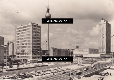 Ansichtskarten DDR Bezirk Berlin, Stadt Berlin in schwarzweiß 1973, Alexanderplatz in Berlin. Stadtansichten der Stadt Berlin,... Sammlung