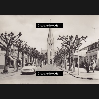 Ansichtskarte DDR Bezirk Rostock, Stadtkreis Rostock, Hansestadt Rostock Ansicht 1965, Warnemünde Hauptstraße, Einbildkarte in Schwarzweiß. Alte Ansicht... Sammlung