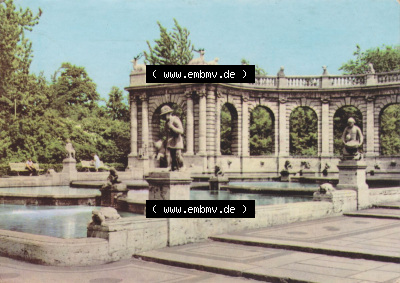 Ansichtskarte DDR Bezirk Berlin, Stadt Berlin Ansicht in Farbe 1965, Märchenbrunnen in Friedrichshain. Stadtansichten der Stadt... Sammlung