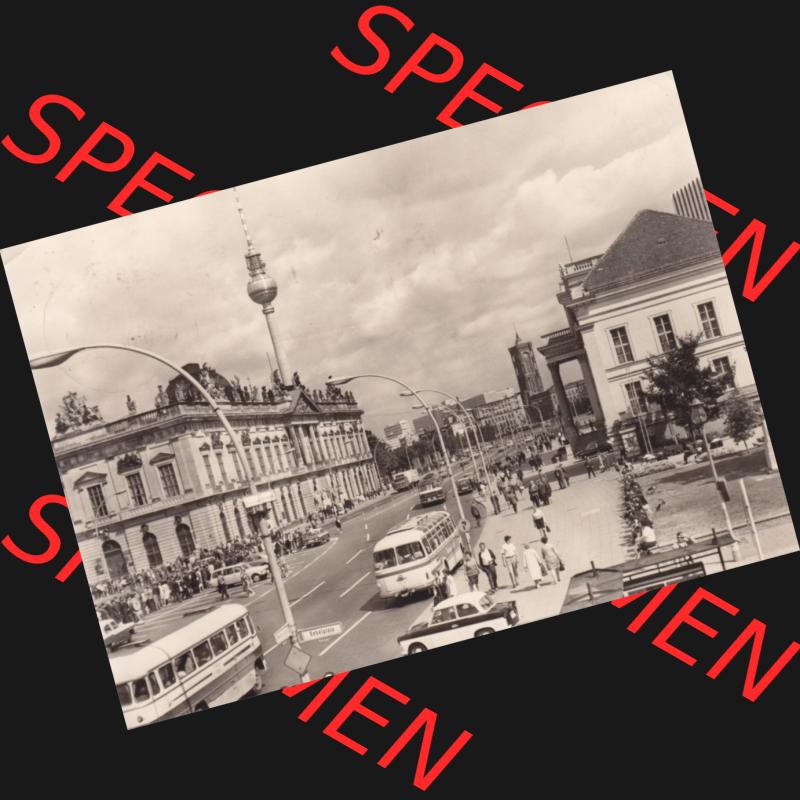 Ansichtskarten DDR Bezirk Berlin, Stadt Berlin in s/w 1973, Berlin unter den Linden. Stadtansichten der Stadt Berlin, mit alter Ansicht in Schwarzweiß der Hauptstadt... Sammlung