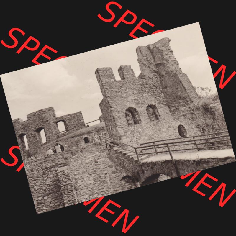 Fotos DDR, Bezirk Karl-Marx-Stadt, Kreis Brand-Erbisdorf, Klein-Stadt Frauenstein Frauenstein, Burgruine. Fotos in s/w bzw. in schwarzweiß der Burgruine... Sammlung