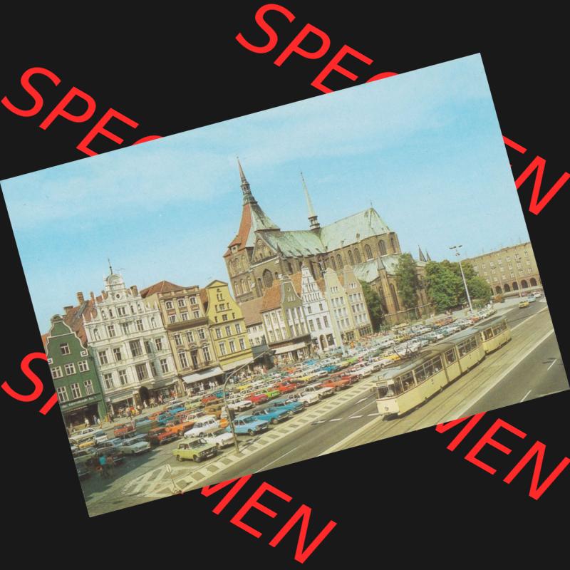 Ansichtskarten DDR Bezirk Rostock, Stadtkreis Rostock, Hansestadt Rostock 1984, Thälmannplatz mit Marienkirche. Alte Ansicht in der DDR Bezirk Rostock, Stadtkreis Rostock,... Sammlung