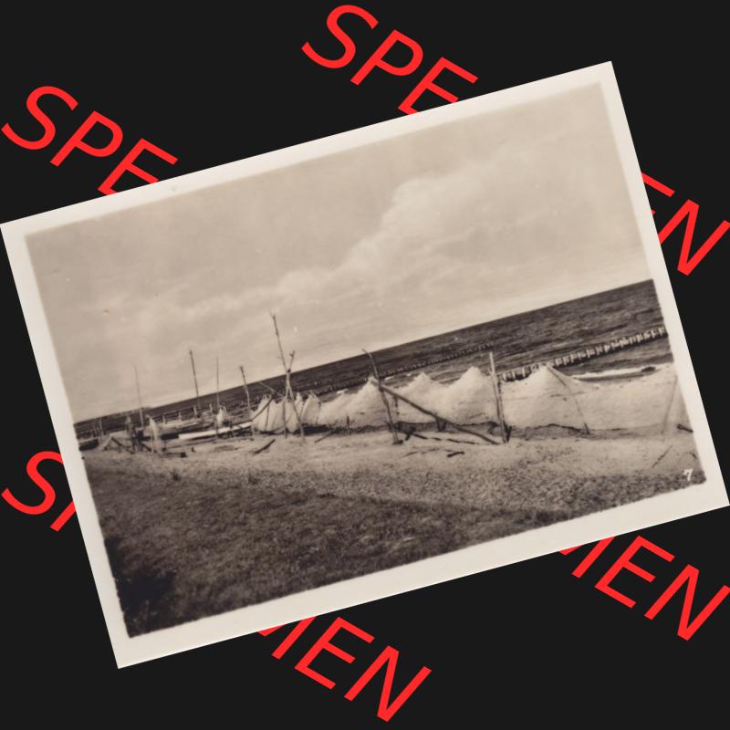 Altes Foto DDR Bezirk Rostock, Kreis Bad Doberan, Ostseebad Heiligendamm, 10 Aufnahmen für den Fotofreund 1953, 7. Netze am Strand. Alte Foto Ansichten der DDR... Sammlung