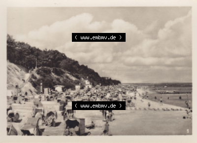 Alte Foto-Ansicht DDR Bezirk Rostock, Kreis Wolgast, Insel Usedom Ostseebad Koserow 1956, 1. Strandleben. Altes Foto der DDR Bezirk... Sammlung