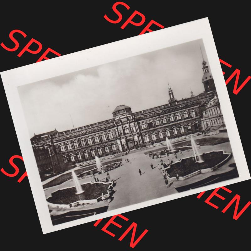 Fotos DDR Bezirk Dresden, Kreis Dresden, Stadt Dresden Gemäldegalerie Alte Meister, Foto vom Gemälde 1972, Zwingerhof mit Blick auf Gemäldegalerie. Foto von... Sammlung