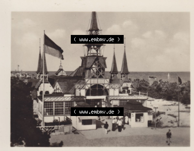 Seebad Heringsdorf 1955, Seebrücken-Eingang Sammlung