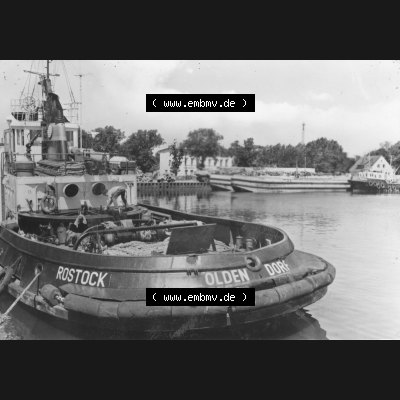 Ansichtskarte mit Ansicht der DDR Bezirk Rostock, Kreis Rügen, DDR Putbus 1982, Hafen von Lauterbach in Putbus auf Rügen, Mehrbildkarte. Ansichtskarten Sammlung... Sammlung