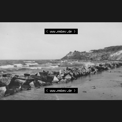 Foto mit Ansicht der DDR Bezirk Rostock, Kreis Rügen, DDR Insel Hiddensee 1970, 4. Kloster Hiddensee, Blick zur Hucke, Heldge-Verlag KG, Köthen-Anh.... Sammlung