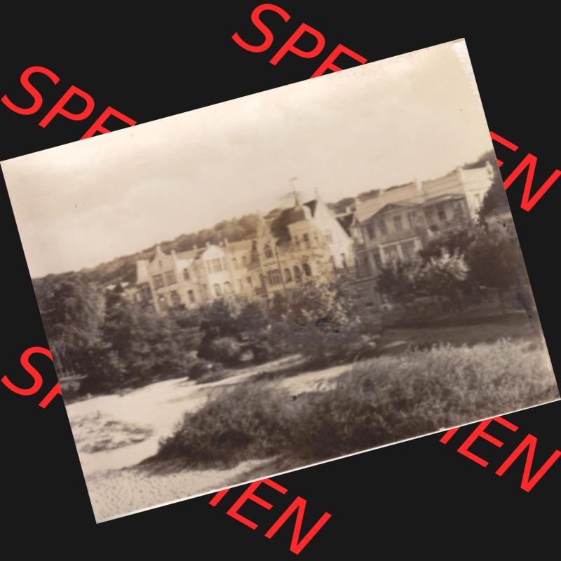 Altes Foto aus DDR Bezirk Rostock, Kreis Rügen, Ostseebad Binz 1959, 1998 Strandpromenade und Wendeplatz. Digitales Bildmaterial von Fotos aus der DDR, der Deutschen... Sammlung
