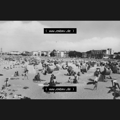 Foto mit Ansicht der DDR Bezirk Rostock, Stadtkreis Rostock, DDR Foto Rostock-Warnemünde 1962, 3. Ansicht Rostock-Warnemünde, Heldge-Verlag KG - Köthen-Anh..... Sammlung
