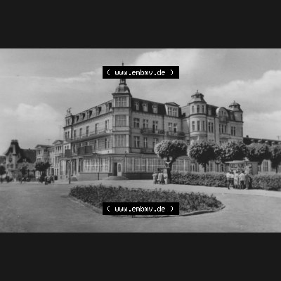 Foto mit Ansicht der DDR Bezirk Rostock, Kreis Wolgast, DDR Zinnowitz auf Usedom 1965, 5. Feriendienst IG Wismut - Heim Glück Auf, Heldge-Verlag KG - Köthen-Anh..... Sammlung