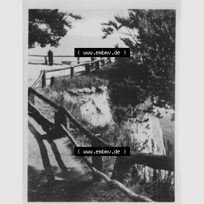 Foto mit Ansicht der DDR Bezirk Rostock, Kreis Rügen, DDR Stadt Saßnitz Aussichtsplatz Stubbenkammer auf der Insel Rügen, Thür. Volksverlag Weimar.... Sammlung