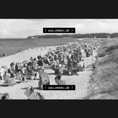 Ansichtskarte mit Ansicht der DDR Bezirk Rostock, Kreis Rügen, DDR Ostseebad Baabe 1983, Strand in Baabe. Ansichtskarten Sammlung Ostseebad Baabe auf der Insel Rügen... Sammlung