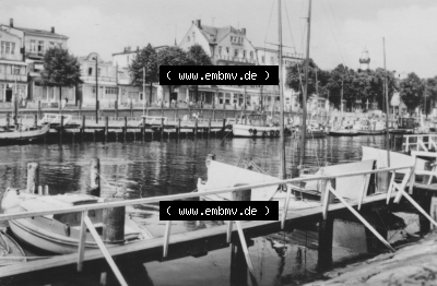 DDR Foto Rostock-Warnemünde 1962, 9. Am Alten Strom, Heldge-Verlag KG - Köthen-Anh., zum herunterladen freigegeben Sammlung