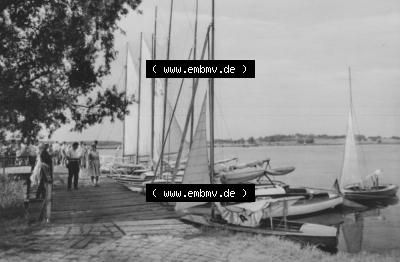 DDR Zinnowitz auf Usedom 1965, 10. Am Achterwasser mit Segelbooten, Heldge-Verlag KG - Köthen-Anh. Sammlung