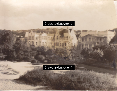 Altes Foto aus DDR Bezirk Rostock, Kreis Rügen, Ostseebad Binz 1959, 1998 Strandpromenade und Wendeplatz. Digitales Bildmaterial... Sammlung