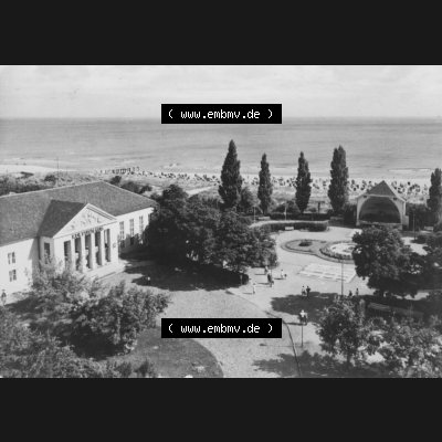 Alte Ansichtskarte DDR Bezirk Rostock, Kreis Wolgast, Seebad Heringsdorf 1967, Luftaufnahme, Verlag Felix Setecki Berlin. Digitales Bildmaterial von Ansichtskarten aus der... Sammlung