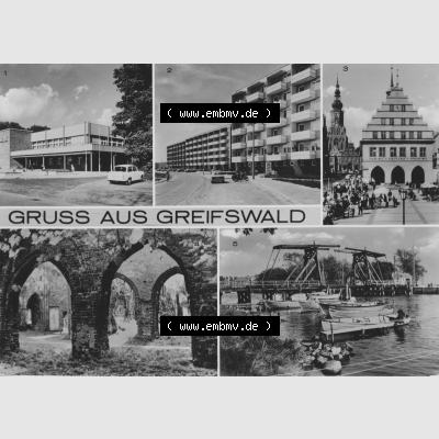 Ansichtskarte mit Ansicht der Stadt Greifswald 1976, Schönewalde, Rathaus, Gaststätte Boddenhus, Klosterruine. Digitales Bildmaterial von Ansichtskarten aus der... Sammlung