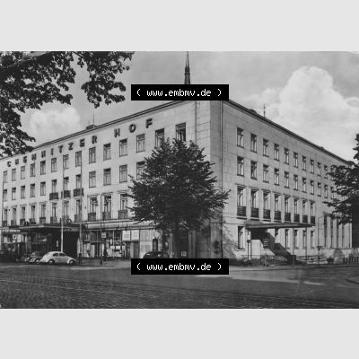 Ansichtskarte Foto-Ansicht DDR, Stadt Karl-Marx-Stadt 1980, Einbildkarte Cemnitzer Hof in Karl-Marx-Stadt. Digitales Bildmaterial von Ansichtskarten aus der DDR, der Deutschen... Sammlung