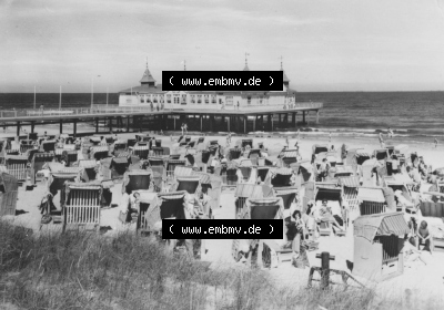 Ansichtskarte der DDR Ahlbeck auf Usedom 1983, Seebrücke am Meer bei Ahlbeck, zum herunterladen freigegeben Sammlung