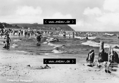 Seebad Heringsdorf 1975, Strand, Strandpartie, Foto und Kunstverlag Bruno Scholz, 8705 Ebersbach-Sa, zum herunterladen freigegeben Sammlung