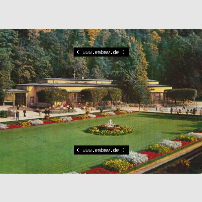 Dick-Foto-Verlag Erlbach I.V. aus Sammlung Staatsbad Bad Elster, HO-Badecafe. Das Digital JPG-Bild der Ansichtskarte aus Staatsbad Bad Elster in Farbe / Color Lithografien... Sammlung