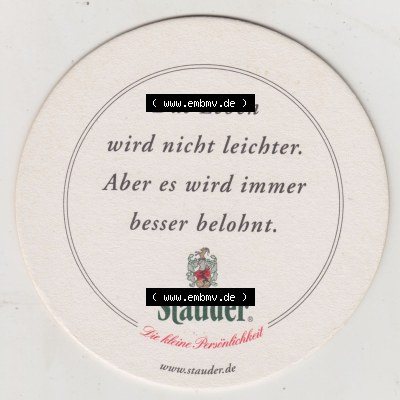 Bierdeckel Stauder Premium Pils, Das Leben wird nicht leichter. Aber es wird immer besser belohnt (2). Deutscher Katalog über deutsche Bierdeckel Privatbrauerei Jacob... Sammlung