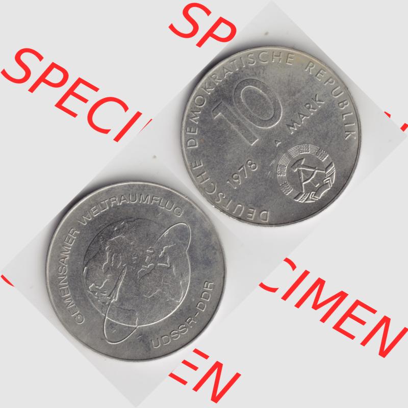 DDR Münze 1978, 10 Mark Gedenkmünze der DDR, A Gemeinsamer Weltraumflug UDSSR-DDR - Münzen-Vorderseite und Rückseite mit Wappen auf einen Digitalen Bild, der Münze... Sammlung