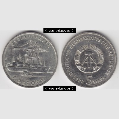 DDR Münze 1988, 5 Mark A Überseehafen Rostock, Semicontainerschiff - Münzen-Vorderseite und Rückseite mit Wappen auf einen Digitalen Bild, der Münze aus Deutschland... Sammlung