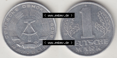 DDR Münze 1956-1990 Umlaufmünze / Kursmünze 1956-1963, A 1 Deutsche Mark 1962 (Stück 1). Vorderseite und Rückseite horizontal... Sammlung