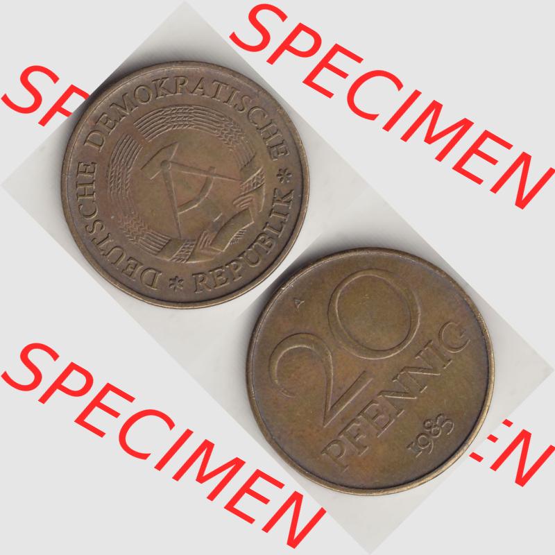 DDR Münze 1969-1990 Umlaufmünze / Kursmünze 1969-1990, 20 Pfennig 1983-2, DDR-Telefonmünze. Vorderseite und Rückseite vertikal untereinander zusammengefügt,... Sammlung