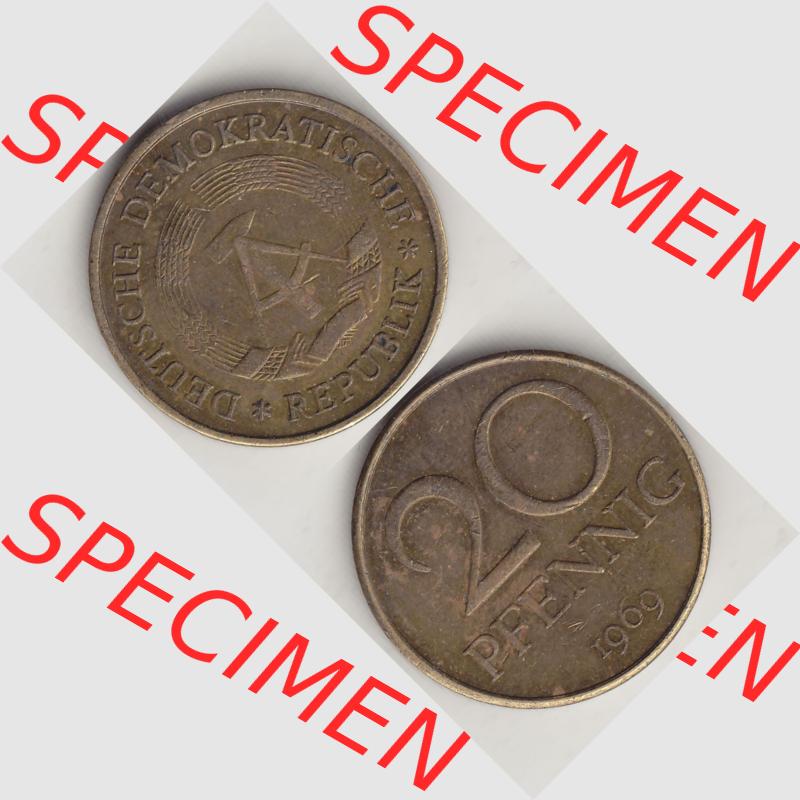 DDR Münze 1969-1990 Umlaufmünze / Kursmünze 1969-1990, 20 Pfennig 1969-5, DDR-Telefonmünze. Vorderseite und Rückseite vertikal untereinander zusammengefügt,... Sammlung