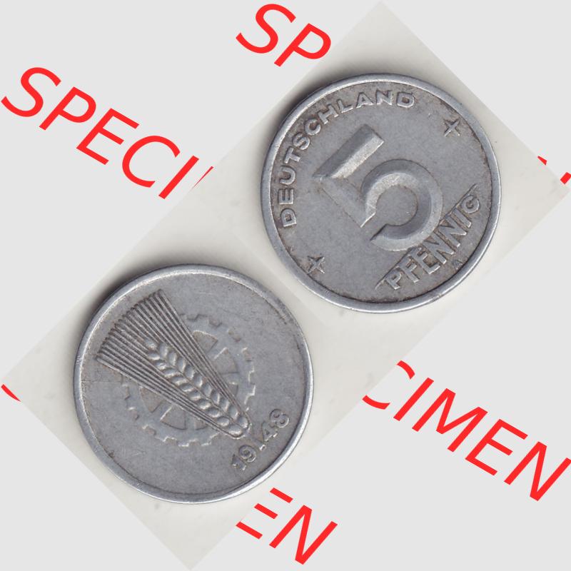 DDR Münze 1948-1990 Umlaufmünze / Kursmünze 1948-1950, A 5 Pfennig 1948-2. Vorderseite und Rückseite horizontal rechts nebeneinander zusammengefügt, der... Sammlung