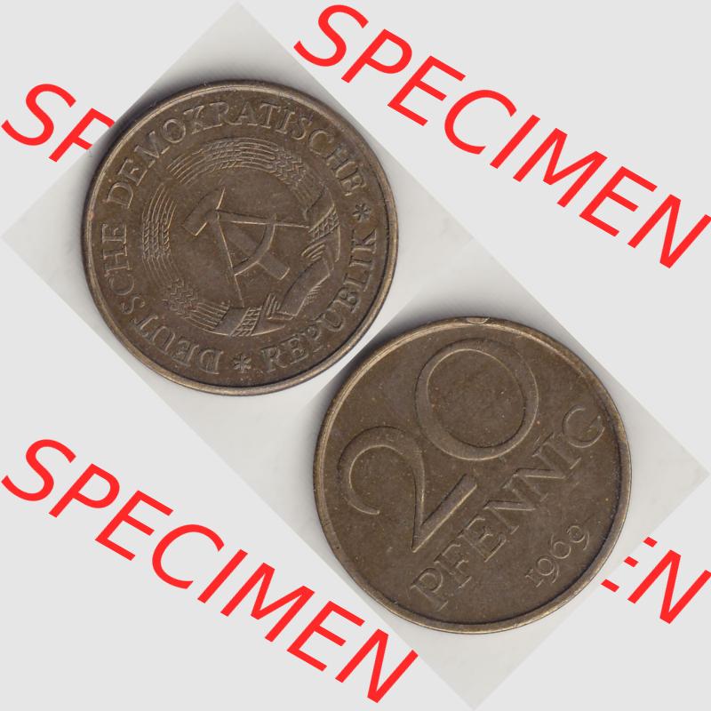 DDR Münze 1969-1990 Umlaufmünze / Kursmünze 1969-1990, 20 Pfennig 1969-7, DDR-Telefonmünze. Vorderseite und Rückseite vertikal untereinander zusammengefügt,... Sammlung